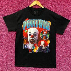 IT Pennywise The Dancing Clown Collage Horror Movie T-Shirt Medium